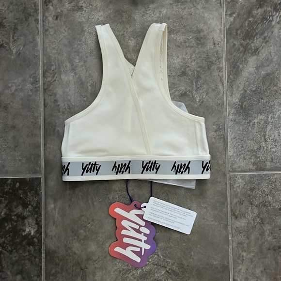 Yitty XS Sports Bra - Picture 3 of 5